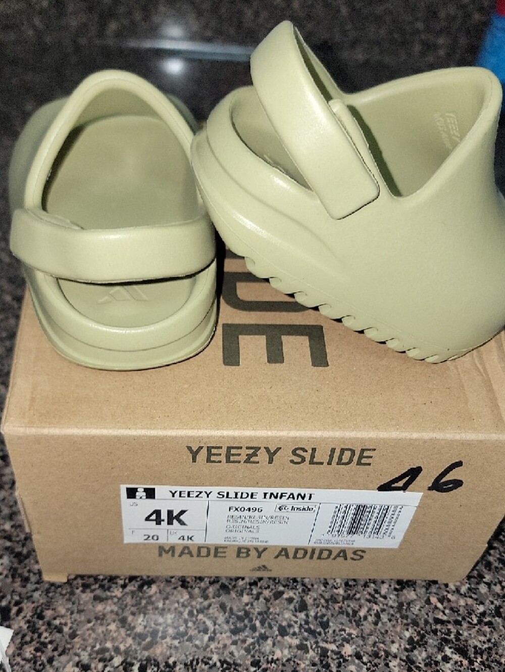 Adidas Infant Yeezy Slide Size 4k - Picture 11 of 15